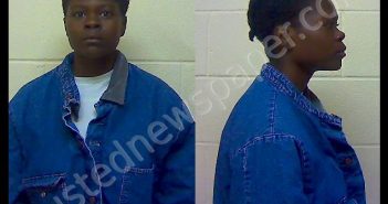 RHODES TYNESHA SIMONE | 2017-03-31 17:11:46 Craven County, North Carolina Booking