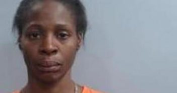 APRIL NEWBY | 2017-06-01 11:14:00 Fayette County, Kentucky Booking