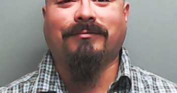 FLORES, ELIAZAR, JR. | 2017-06-01 Hays County, Texas Booking