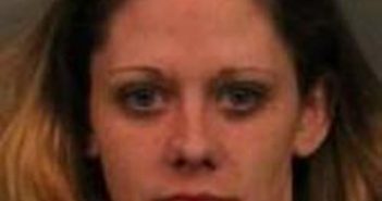 JENNIFER HALL | 2017-06-08 17:23:00 Cayuga County, New York Booking