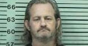 WILLIAM PARIS | 2017-06-12 02:28:00 Hood County, Texas Booking