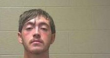 CAYDEN MCKNIGHT | 2017-06-14 03:01:00 Coffee County, Tennessee Booking