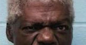 DONALD WILSON | 2017-04-17 09:36:00 Lenoir County, North Carolina Booking