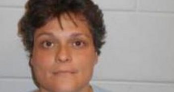 SHARON HOELZ | 2017-04-18 13:17:00 Greene County, North Carolina Booking