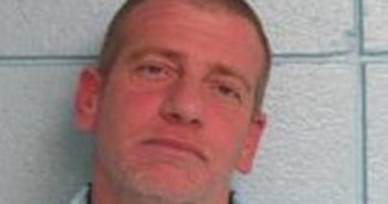 MICHAEL GORDON | 2017-04-19 14:02:00 Duplin County, North Carolina Booking