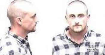 KENNETH HULSEY | 2017-06-18 19:15:00 Clark County, Indiana Booking