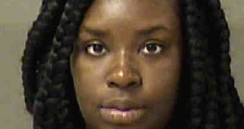 MCCRANEY, SHATAVIA RENEE | 2017-06-19 12:27:00 Mecklenburg County, North Carolina Booking