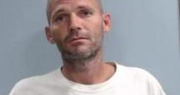 CHRISTOPHER ESTEPP | 2017-06-20 22:34:00 Fayette County, Kentucky Booking