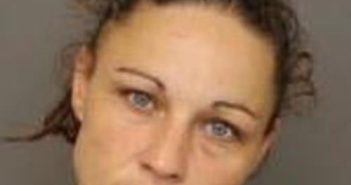 NINA HUFFIN | 2017-06-21 18:54:00 Moore County, North Carolina Booking