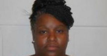 ALFREDA BARNES | 2017-04-22 19:41:00 Greene County, North Carolina Booking