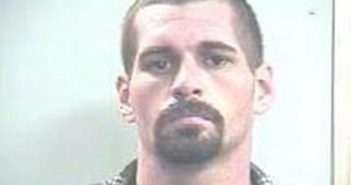 COBURN HOLBROOK | 2017-06-21 00:40:00 Fayette County, Kentucky Booking