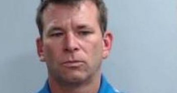 CHRISTOPHER NEWELL | 2017-06-22 03:56:00 Fayette County, Kentucky Booking