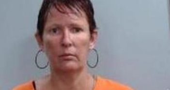 AMANDA CROWELL | 2017-06-22 22:19:00 Fayette County, Kentucky Booking