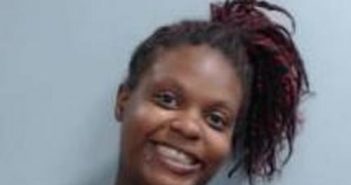 CAMELIA BROWN | 2017-06-22 12:51:00 Fayette County, Kentucky Booking