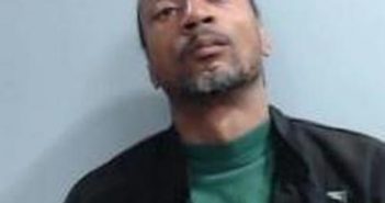 DAUNCED COOK | 2017-06-23 00:01:00 Fayette County, Kentucky Booking