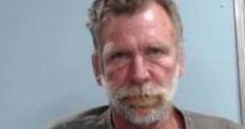 TERRY BATEY | 2017-06-27 15:03:00 Fayette County, Kentucky Booking