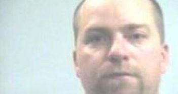 TRACY STONER | 2017-06-30 02:06:00 Fayette County, Kentucky Booking