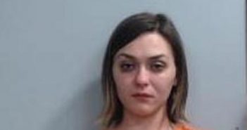 SARA-ELIZABETH STRICKLAND | 2017-06-30 19:16:00 Fayette County, Kentucky Booking