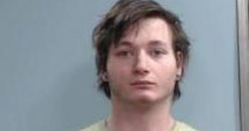 ZACHARY SWIGGETT | 2017-06-30 19:45:00 Fayette County, Kentucky Booking