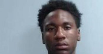 ANTONIO BELL | 2017-07-04 10:43:00 Fayette County, Kentucky Booking