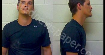 ASKEW DUSTIN WAYNE | 2017-05-15 01:07:34 Craven County, North Carolina Booking