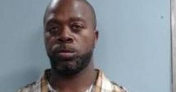 DERRICK SULLIVAN | 2017-07-14 05:12:00 Fayette County, Kentucky Booking