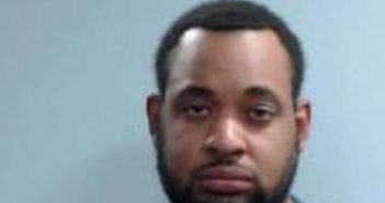 JONATHON ADAMS | 2017-07-14 03:37:00 Fayette County, Kentucky Booking