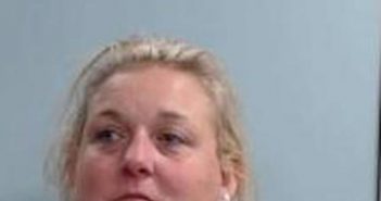 RHONDA BENTLEY | 2017-07-23 03:08:00 Fayette County, Kentucky Booking