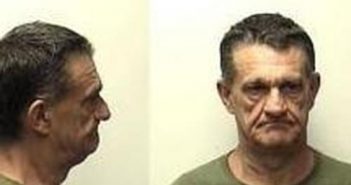 BRETT HENDERSON | 2017-07-24 05:46:00 Clark County, Indiana Booking