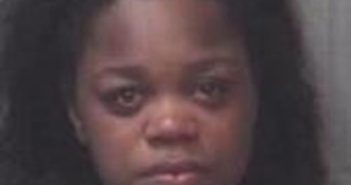 CHRISTINA FARRIOR | 2017-07-25 10:07:00 Onslow County, North Carolina Booking