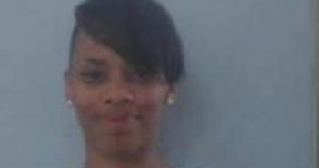 VEONCA HILL | 2017-07-25 16:18:00 Fayette County, Kentucky Booking