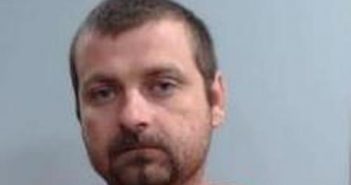 JESS LILLY | 2017-07-26 17:33:00 Fayette County, Kentucky Booking