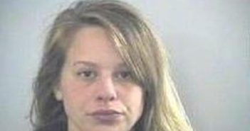 LAUREN GANNON | 2017-07-27 10:45:00 Fayette County, Kentucky Booking