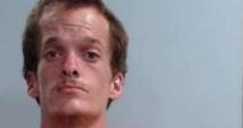 JOHNATHAN GALIPO | 2017-07-27 02:45:00 Fayette County, Kentucky Booking