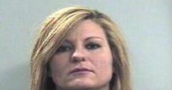 LESLIE LUTTRELL | 2017-08-03 18:00:00 Fayette County, Kentucky Booking