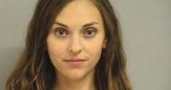 AMY ARIANA | 2017-08-06 04:18:00 Tulsa County, Oklahoma Booking
