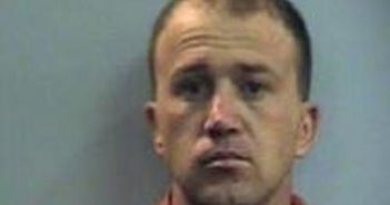 JOHNNY MCFARLAND | 2017-08-07 21:40:00 Fayette County, Kentucky Booking