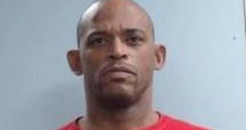 TRACY JONES | 2017-08-10 11:32:00 Fayette County, Kentucky Booking