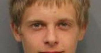 RICHARD MOON | 2017-08-14 23:28:00 Cayuga County, New York Booking