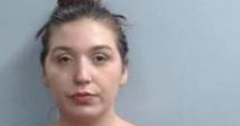 AMBER GLANTON | 2017-08-15 12:24:00 Fayette County, Kentucky Booking