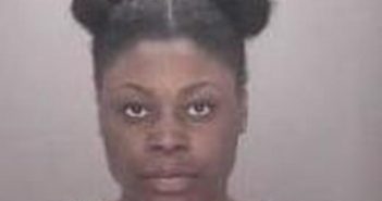 SHIERIKA PRATT | 2017-08-18 20:17:00 Robeson County, North Carolina Booking