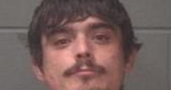 KENNETH LEE | 2017-08-18 14:32:00 Onslow County, North Carolina Booking