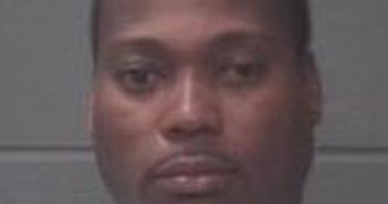ANTHONY ROBERTS | 2017-08-18 10:09:00 Onslow County, North Carolina Booking