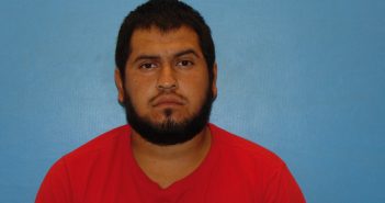 VARGAS-<B>GONZALEZ</B>, <B>OMAR</B> DE <B>JESUS</B> #, Guadalupe County, Texas - 2017-08-18