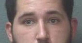 ANTHONY AMIANO | 2017-08-18 20:38:00 Onslow County, North Carolina Booking
