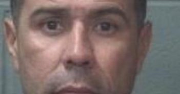 REMI RODRIGUEZ | 2017-08-19 00:35:00 Onslow County, North Carolina Booking