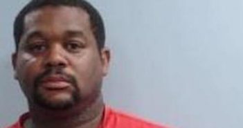 SHAWNERY GERTON | 2017-08-22 22:33:00 Fayette County, Kentucky Booking