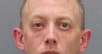 DAVID DECKER | 2017-08-28 10:45:00 Cayuga County, New York Booking