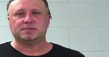 BOBBY BLAIR | 2017-08-28 19:05:00 Gibson County, Tennessee Booking