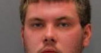 DUSTIN CURTIS | 2017-08-31 12:34:00 Cayuga County, New York Booking